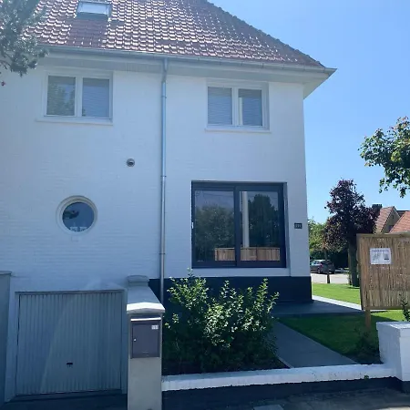 Prázdninový dům Huisjetuintjezeetje *
